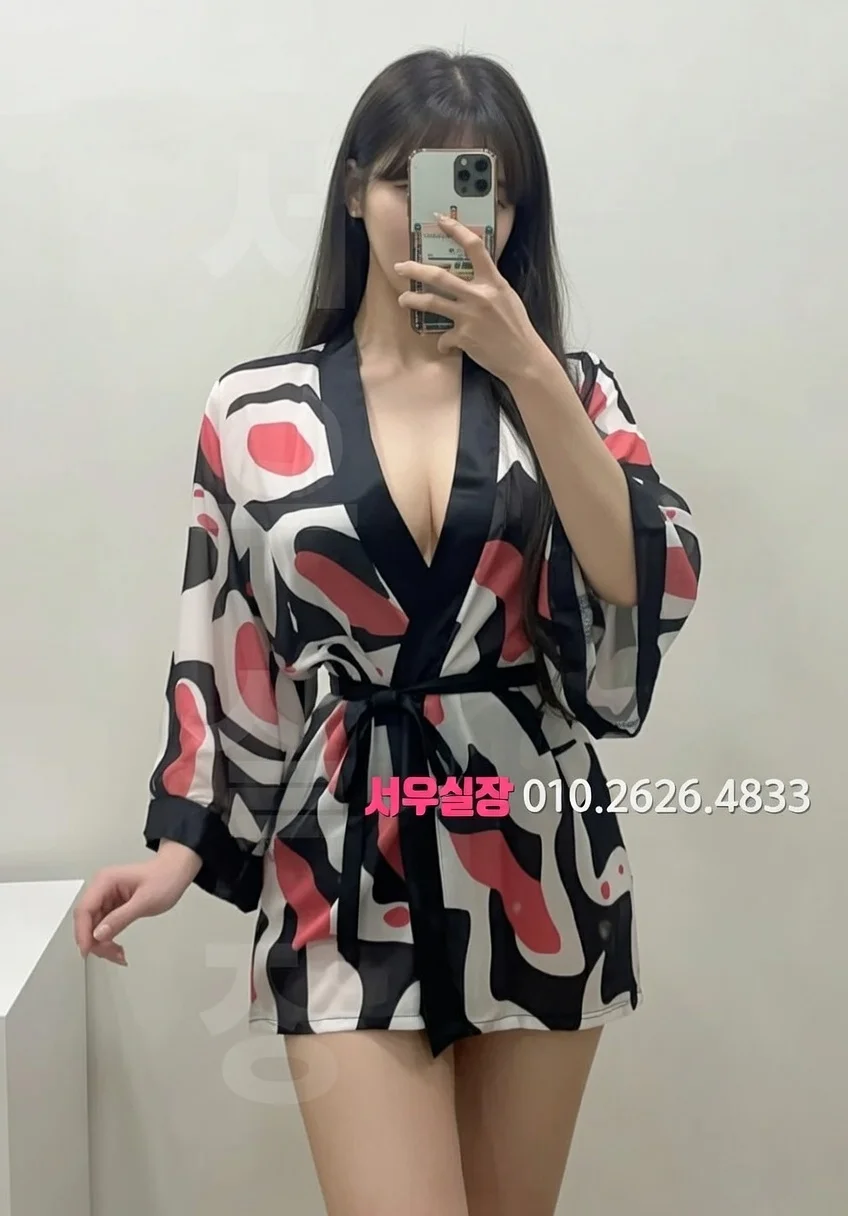 합정 풀싸롱 프리미엄 라인업 40번 프로필