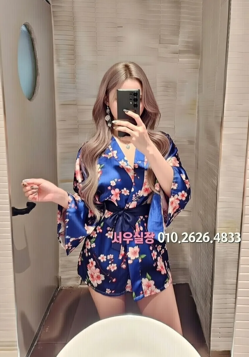 합정 노래방 프리미엄 라인업 30번 프로필