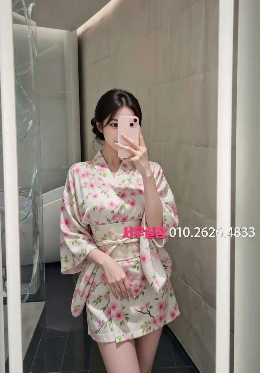 합정 미러룸 프리미엄 라인업 15번 프로필