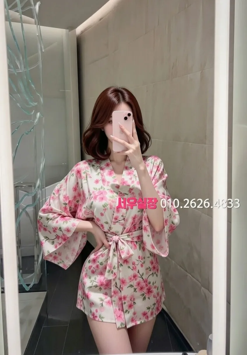 합정 란제리룸 프리미엄 라인업 16번 프로필